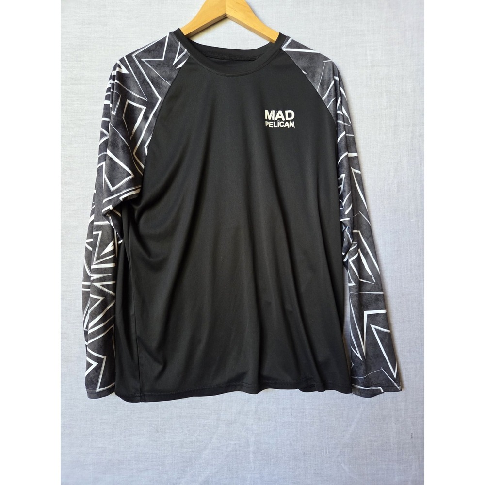 Mad Pelican Shirt UV Protection Medium Black Rash Guard Long Sleeve Mens